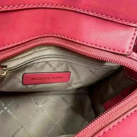 🔥🔥 Michael Kors Hamilton Small Patchwork Crossbody NWT! - Picture 10 of 12